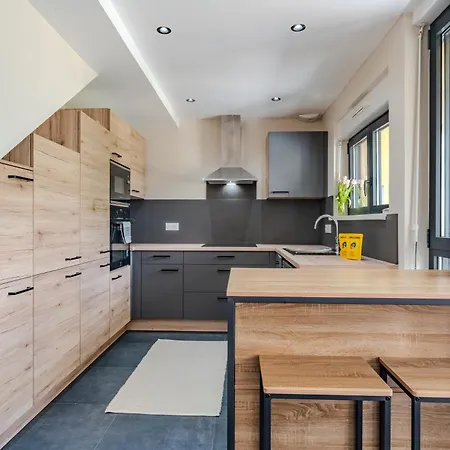 L'horizon - Spacieux & Familial - Proche Europe Park - Parking Gratuit - Commerces A Proximite Erstein