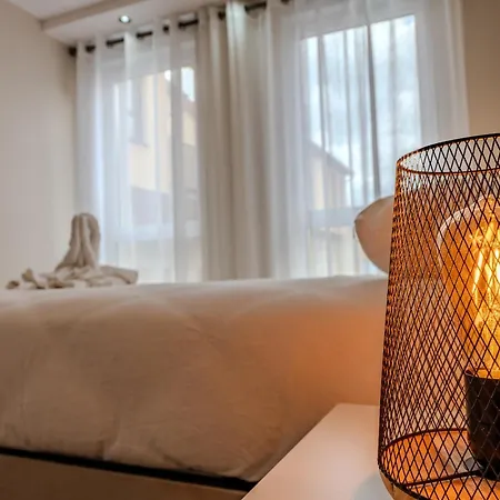 L'horizon - Spacieux & Familial - Proche Europe Park - Parking Gratuit - Commerces A Proximite