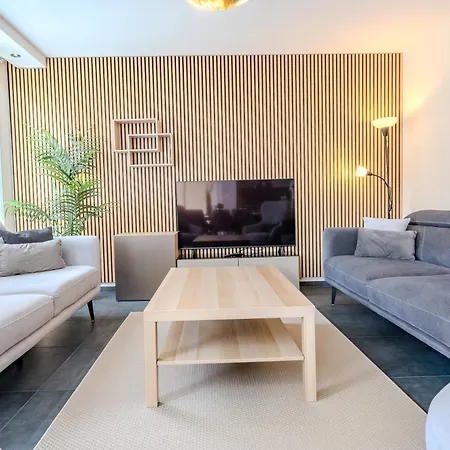 Apartman L'horizon - Spacieux & Familial - Proche Europe Park - Parking Gratuit - Commerces A Proximite Erstein